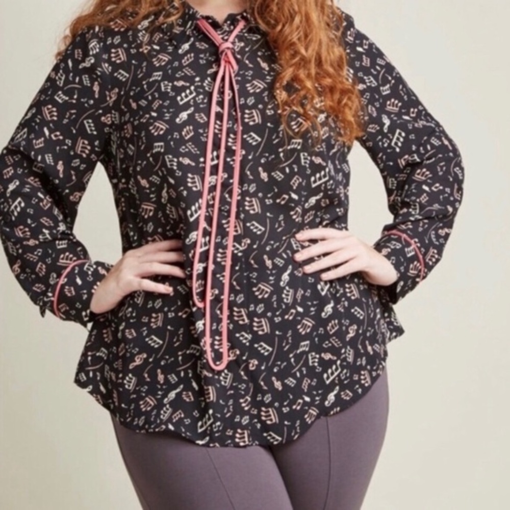 NWOT ModCloth Music Note Button Up Blouse Plus 3X